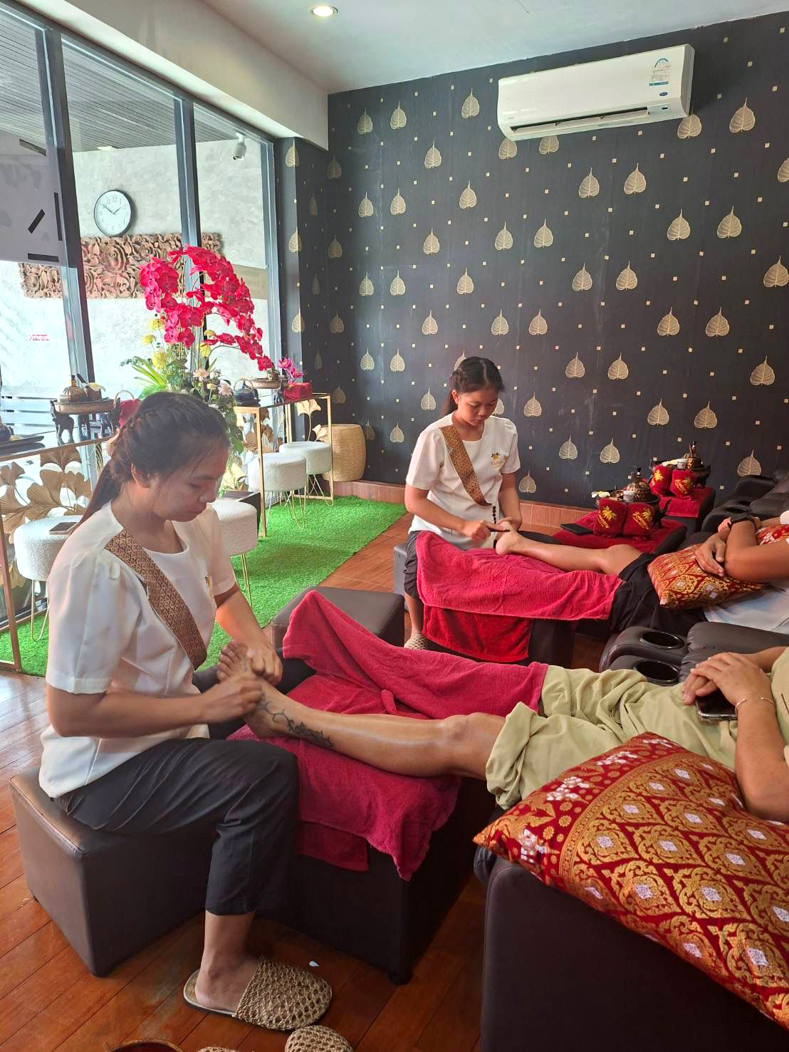 Foot Massage - Kradangga Royal Thai Massage Phuket
