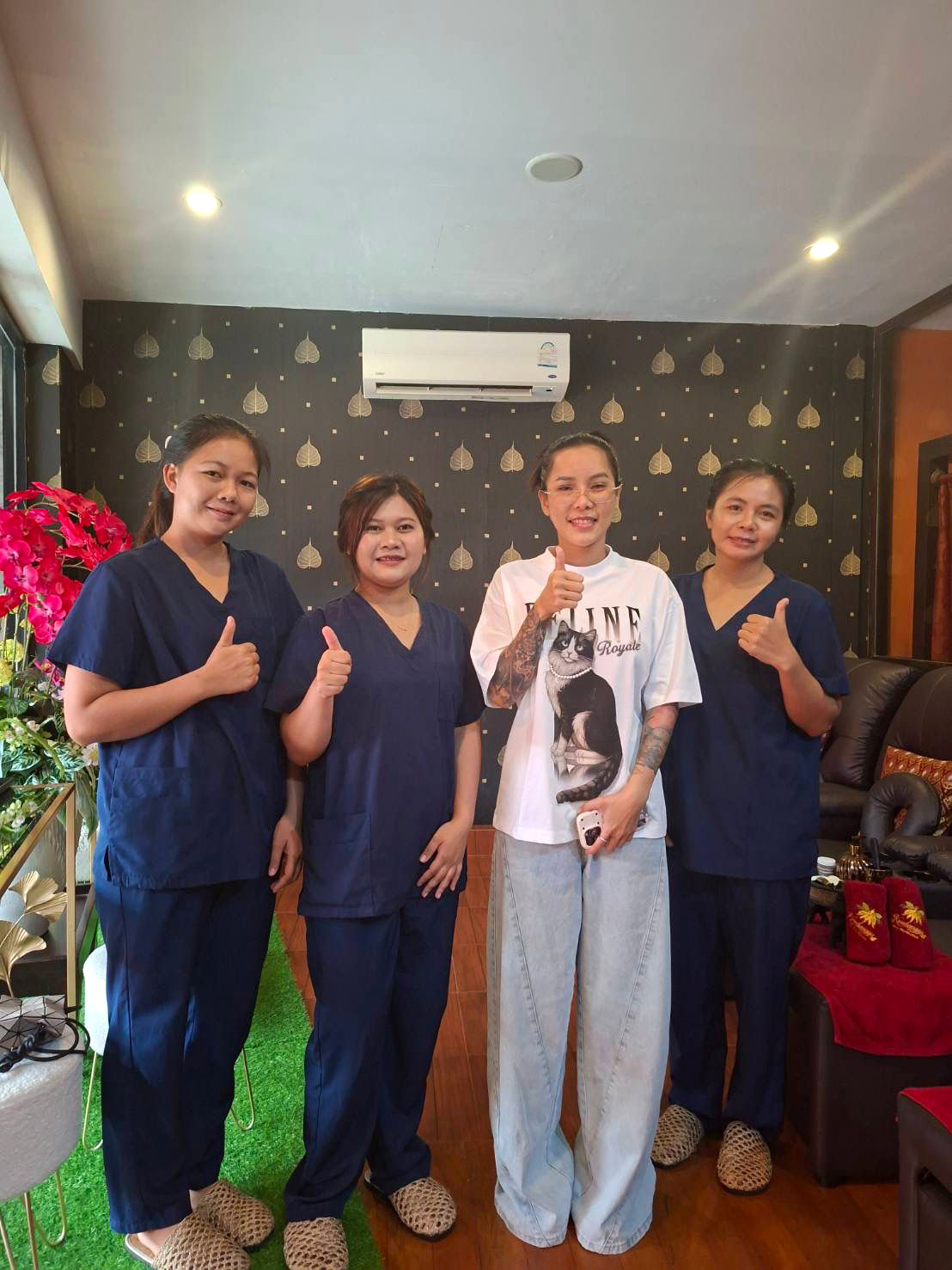 Thai Guest Kradangga Royal Thai Massage - Your Wellness Spa Nanai Road